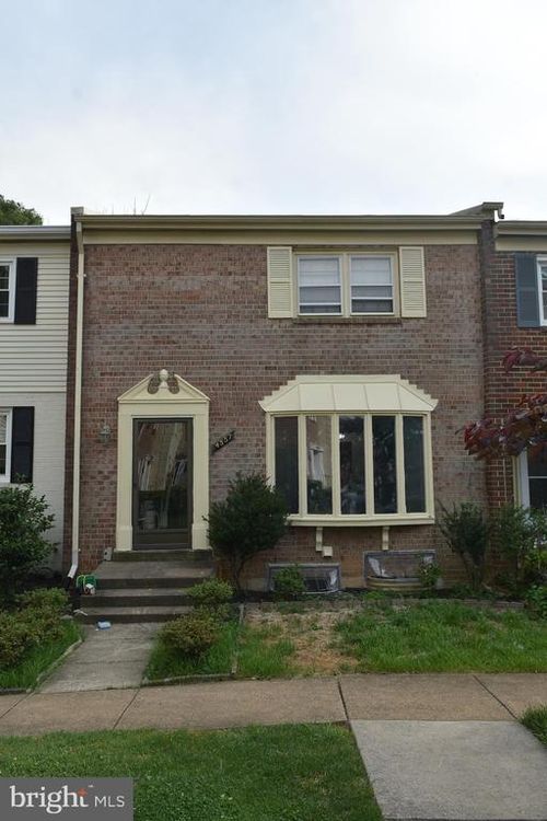 4557 King Edward Ct, ANNANDALE, VA, 22003-5709 | Card Image