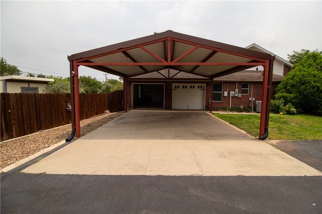 125 Red Bird Rdg, House other with 4 bedrooms, 3 bathrooms and null parking in Beeville TX | Image 33