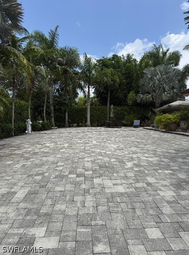 Land in Naples 2