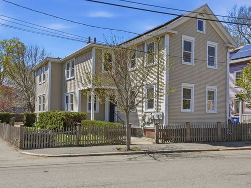 16 Pleasant St, Salem, MA, 01970-3824 | Card Image