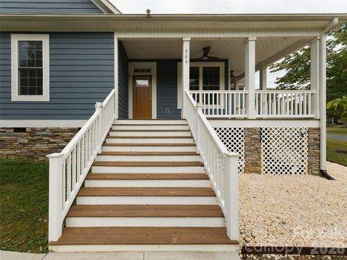 206 Montclair Dr, Locust, NC, 28097-9529 | Card Image