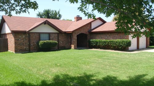 7612 Mary Dr, North Richland Hills, TX, 76180-6438 | Card Image