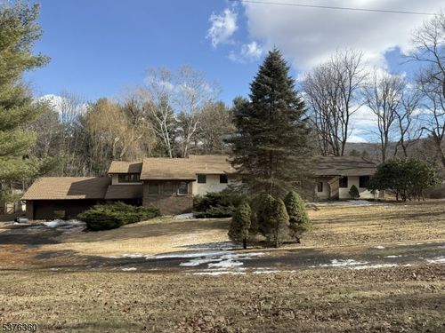 107 Scudders Rd, Sparta, NJ, 07871-3536 | Card Image