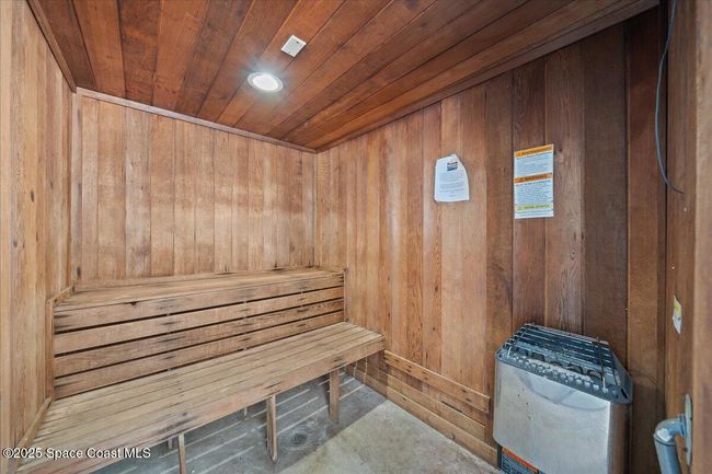 201 - 7330 N Highway 1, Condo with 3 bedrooms, 2 bathrooms and null parking in Cocoa FL | Image 32