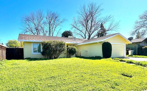 1731 Midway Dr, Woodland, CA, 95695-5265 | Card Image