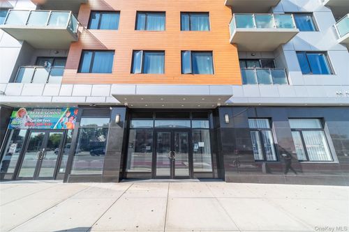 4m-62 Woodhaven Blvd, Rego Park, NY, 11374-3738 | Card Image