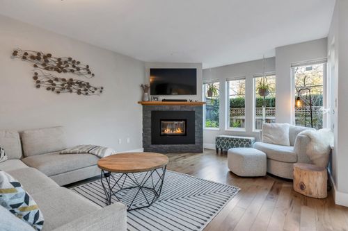 102-245 W 15th Street, North Vancouver, BC, V7M1S3 | Card Image