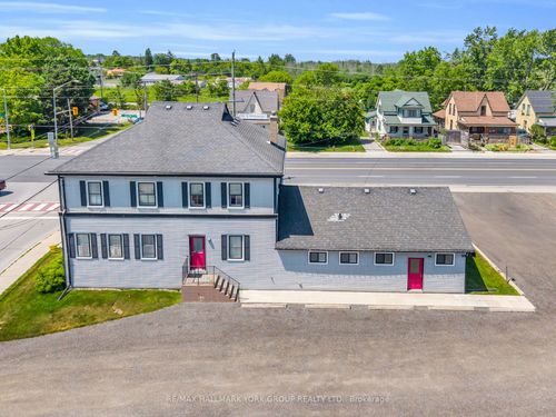 163 High St, Georgina, ON, L0E1R0 | Card Image