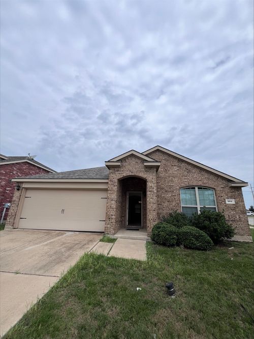 904 Platinum Dr, Princeton, TX, 75407-2247 | Card Image