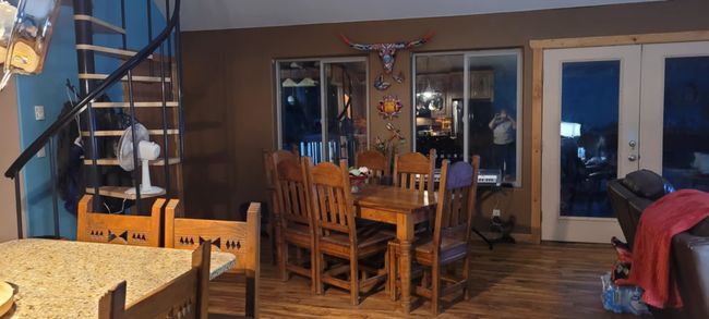 298 Highway 127, House other with 2 bedrooms, 3 bathrooms and null parking in Eagle Nest NM | Image 13