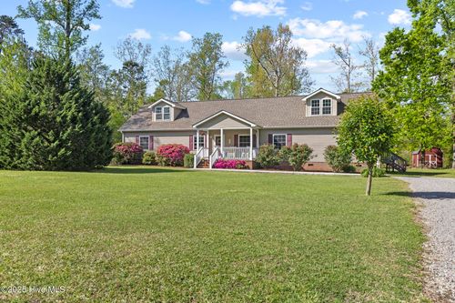 345 Knollwood Dr, Hampstead, NC, 28443-8440 | Card Image
