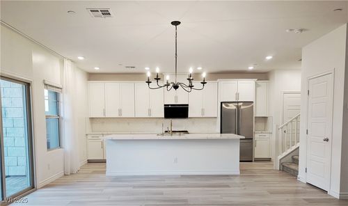 1087-600 N Carriage Hill Dr, Las Vegas, NV, 89138-4663 | Card Image