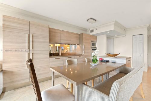 apt-1714-3530 Mystic Pointe Dr, Aventura, FL, 33180-4530 | Card Image