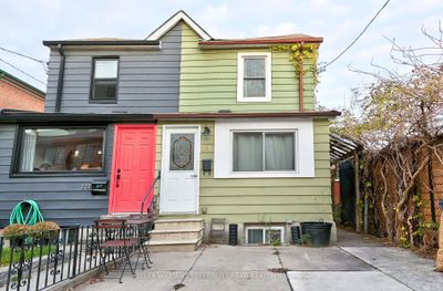 325 Westmoreland Ave N, House attached with 2 bedrooms, 3 bathrooms and 1 parking in Toronto ON | Image 1