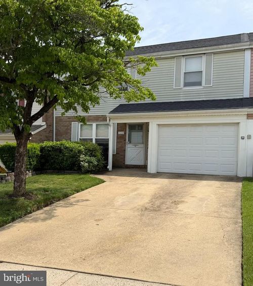3237 Farragut Ct, BENSALEM, PA, 19020-1822 | Card Image