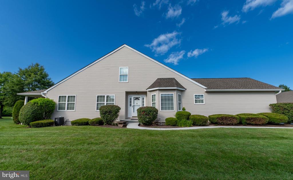Madison Ct, Royersford, PA 19468