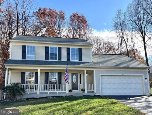 38 Woods Edge Ct, STAFFORD, VA, 22554-7820 | Card Image