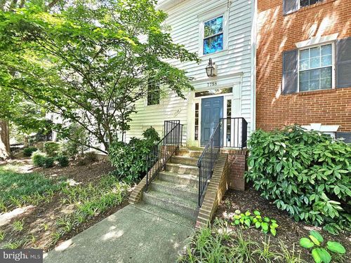 9-7758 New Providence Dr, FALLS CHURCH, VA, 22042-4415 | Card Image