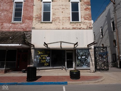 112 S Anderson St, Elwood, IN, 46036-2013 | Card Image