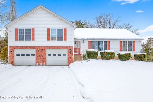 162 Hilltop Dr, Hurley, NY, 12443-5221 | Card Image