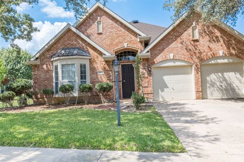 2405 Pine Hollow Ct, Arlington, TX, 76006-2815 | Card Image