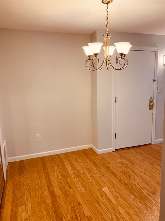 APT-7 - 5 Woodsum Dr, Condo with 2 bedrooms, 1 bathrooms and 1 parking in Braintree MA | Image 9
