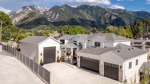 9577 S Hidden Pine Ln, Sandy, UT, 84092-3442 | Card Image