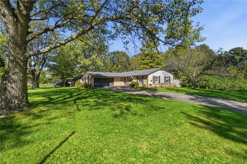 2111 Plantation Trl, Bellbrook, OH, 45305-1458 | Card Image