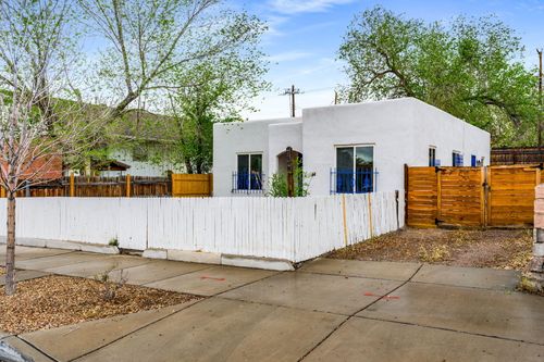 1605 Lead Ave Se, Albuquerque, NM, 87106-4433 | Card Image