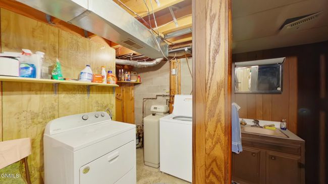 2118 11 Th Ave Sw, House other with 3 bedrooms, 3 bathrooms and null parking in Devils Lake ND | Image 16