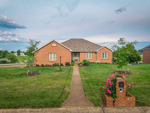 2688 Briarcliff Dr, Newburgh, IN, 47630-8676 | Card Image