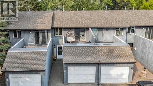803 Varsity Estates Dr Nw, Calgary, AB, T3B4W5 | Card Image