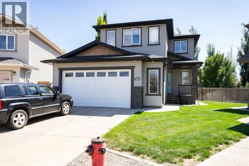 232 Silkstone Bay W, Lethbridge, AB, T1J2A2 | Card Image