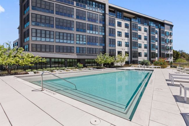 Rooftop Pool Deck with Skyline Views | Image 29