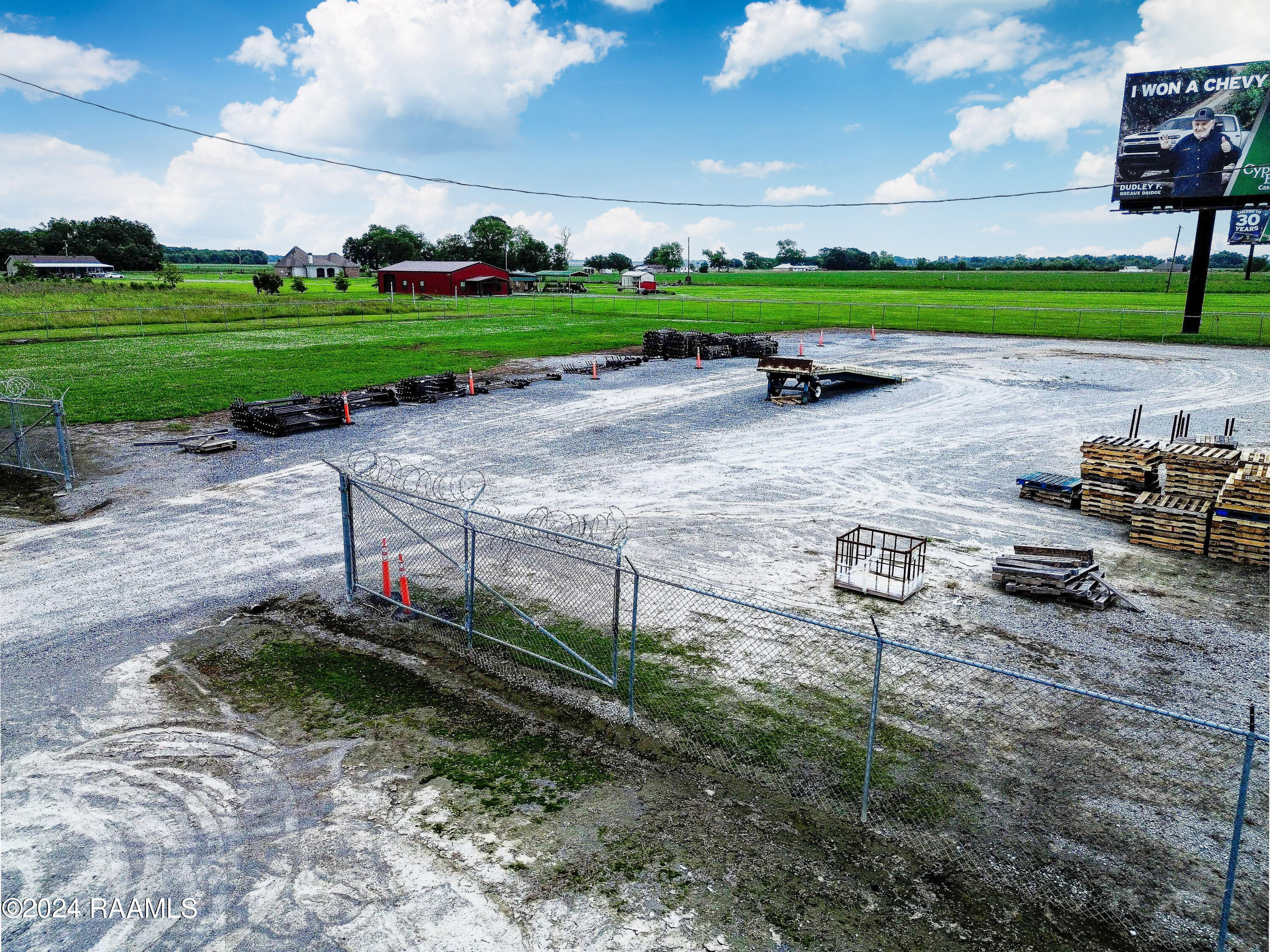 Commercial Lease in Jeanerette 3