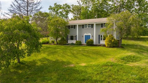 37 Ball Dr, Athens, OH, 45701 | Card Image
