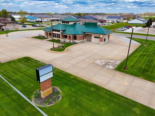 3307 Highway 71, Spirit Lake, IA, 51360-7633 | Card Image