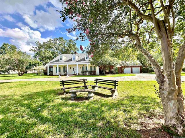 627 W Main St, House other with 3 bedrooms, 3 bathrooms and null parking in Gonzales LA | Image 7
