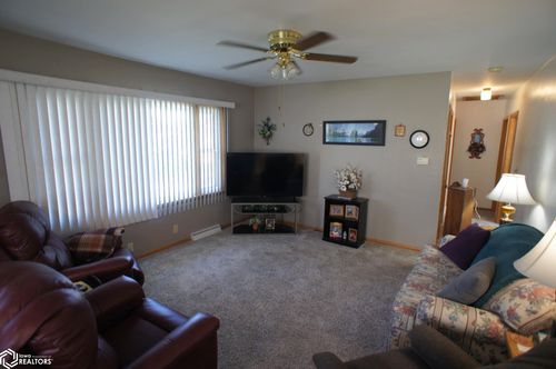 1208 Betsy Lane, Webster City, IA, 50595 | Card Image