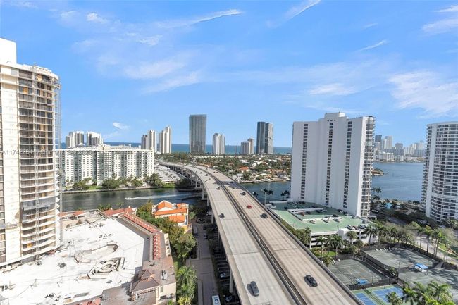 APT-2011 - 19400 Turnberry Way, Condo with 3 bedrooms, 3 bathrooms and null parking in Aventura FL | Image 46
