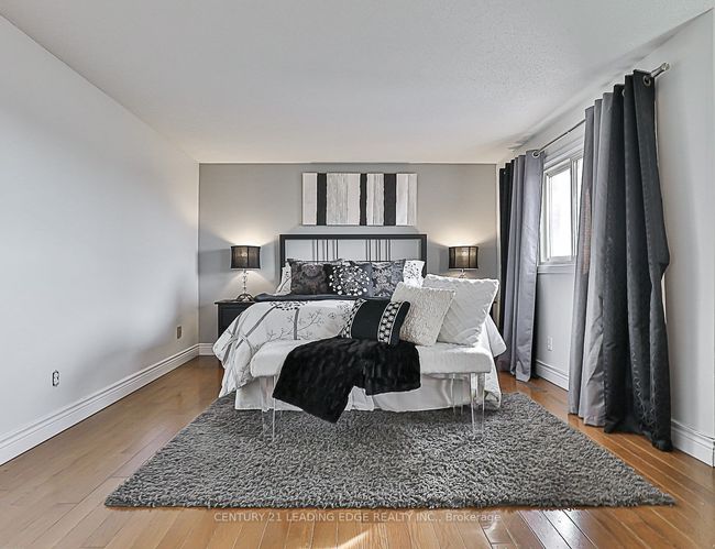 724 Barnes Cres, House other with 5 bedrooms, 4 bathrooms and 6 parking in Oshawa ON | Image 21