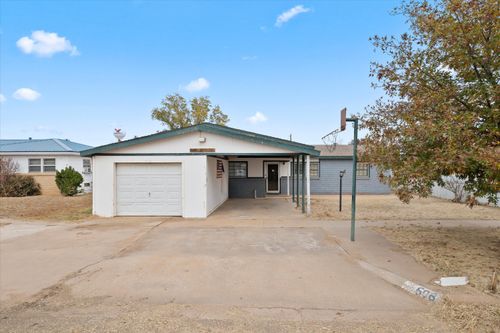 608 17th St, Seagraves, TX, 79359-2535 | Card Image
