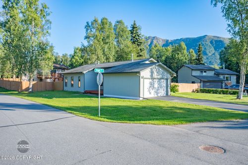 18888 Andreanof Dr, Eagle River, AK, 99577-8639 | Card Image