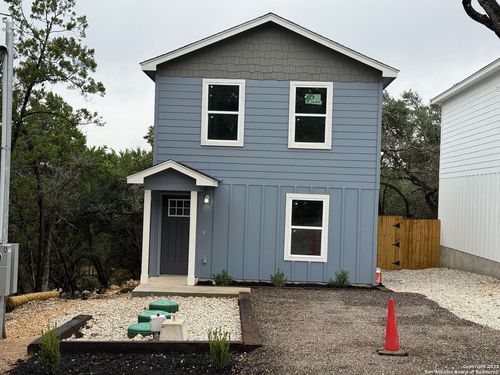 687 Burr Oak Ln, Canyon Lake, TX, 78133 | Card Image