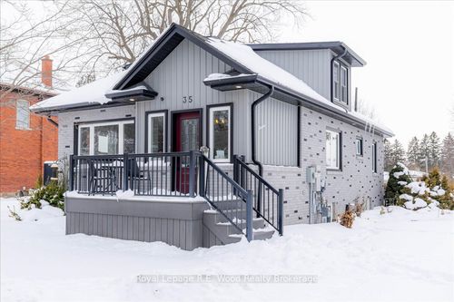 35 Church St W, Burgessville, ON, N0J1C0 | Card Image