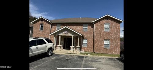apt-1-2962 Vineyards Pkwy, Branson, MO, 65616-4143 | Card Image