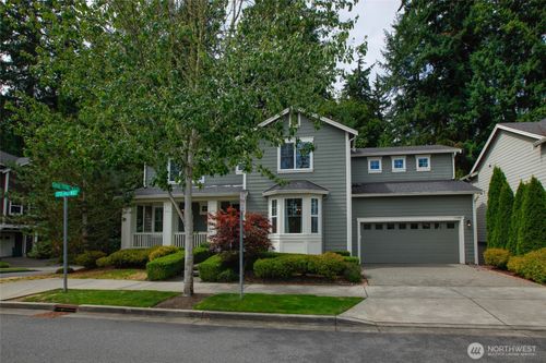 11303 177th Place Ne, Redmond, WA, 98052 | Card Image
