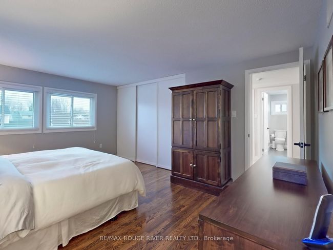 19 Panter Cres, House other with 4 bedrooms, 3 bathrooms and 4 parking in Ajax ON | Image 17