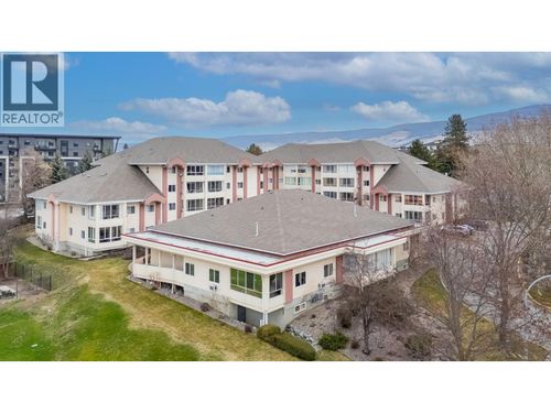 215-920 Saskatoon Rd, Kelowna, BC, V1X7P8 | Card Image