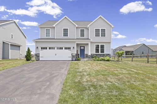 159 Valley Hall Dr, Perrysburg, OH, 43551-6927 | Card Image